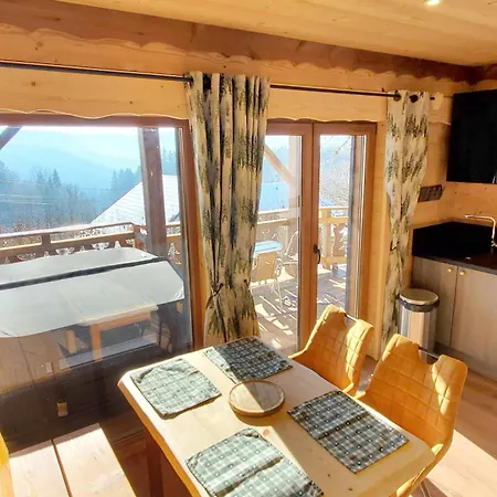 Panoramique Et De La Source Chalet